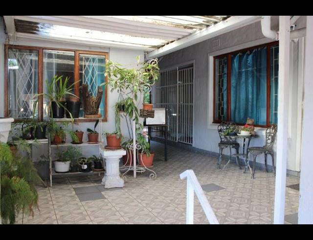 5 BEDROOM HOUSE FOR SALE IN HILLARY